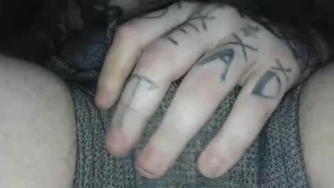 Snapshot of xoxossdfm8894982459 chatting on 11/30/25, 05:22 xoxossdfm8894982459 online show from 11/30/25, 05:22