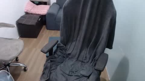 Snapshot of xpinaygirlwild chatting on 02/21/25, 11:44 GRACE online show from 02/21/25, 11:44