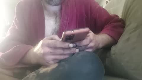 Snapshot of xploringus1 chatting on 10/31/25, 11:00 Xploringus online show from 10/31/25, 11:00