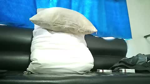 xposed_edger online show from 02/20/25, 02:57