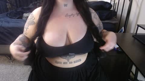 xorileyschembri online show from 01/07/25, 03:57