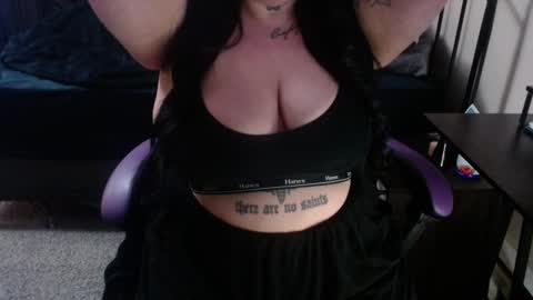 xorileyschembri online show from 02/13/25, 02:12