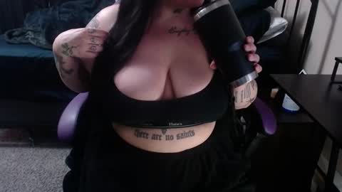 xorileyschembri online show from 02/18/25, 03:10