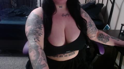 xorileyschembri online show from 02/27/25, 03:04