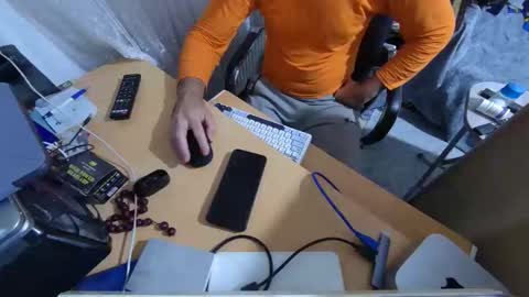 Snapshot of xrokettt chatting on 11/30/25, 05:50 xrokettt online show from 11/30/25, 05:50