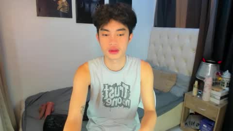 xsianhotcocxx online show from 12/21/25, 05:03