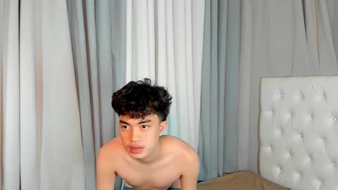 xsianhotcocxx online show from 02/09/26, 10:30