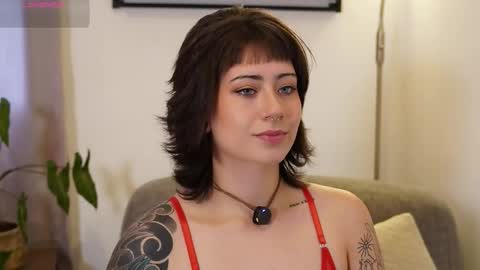 Snapshot of xspacebluex chatting on 02/15/26, 07:32 Blue online show from 02/15/26, 07:32