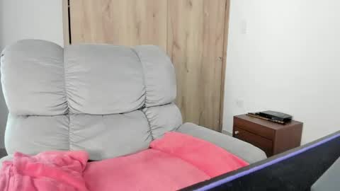 Hellen Sofia instagram hellen5546 online show from 05/10/26, 08:25