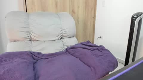 Hellen Sofia instagram hellen5546 online show from 05/14/26, 12:56
