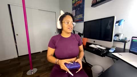 Snapshot of xstargazingx chatting on 11/03/25, 06:14 xStarGazingx online show from 11/03/25, 06:14