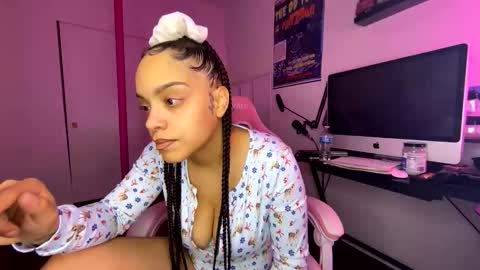 Snapshot of xstargazingx chatting on 12/04/25, 07:17 xStarGazingx online show from 12/04/25, 07:17