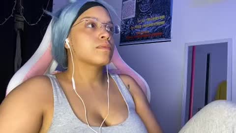 xStarGazingx online show from 07/04/26, 07:36
