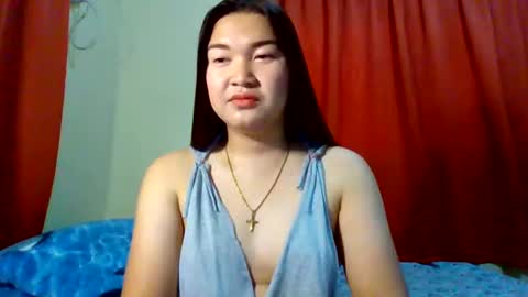 Snapshot of xsweetiemajax chatting on 01/13/25, 01:13 HI IM PAULINE online show from 01/13/25, 01:13