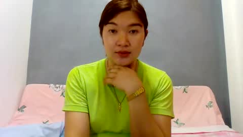 Snapshot of xsweetiemajax chatting on 11/13/25, 12:09 HI IM PAULINE online show from 11/13/25, 12:09