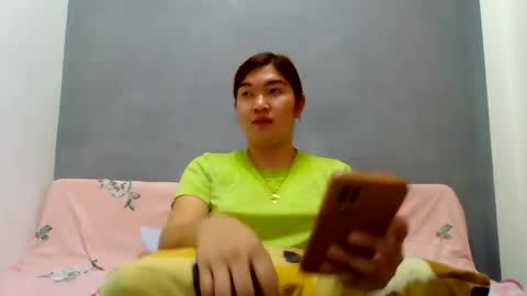 Snapshot of xsweetiemajax chatting on 11/29/25, 12:24 HI IM PAULINE online show from 11/29/25, 12:24