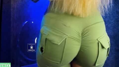 xteona online show from 10/09/25, 10:57