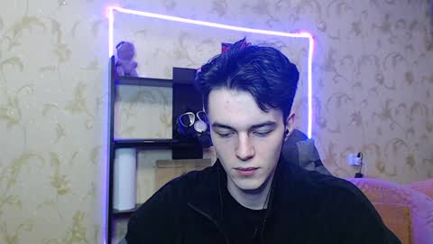 traqqq online show from 01/19/25, 09:23