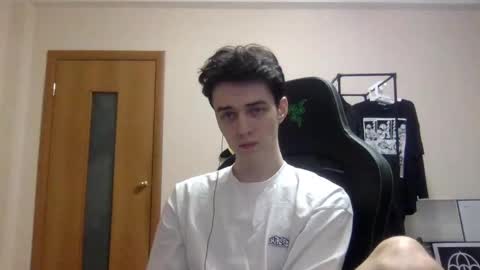 traqqq online show from 02/11/25, 06:44