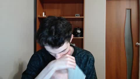 traqqq online show from 09/12/25, 07:36