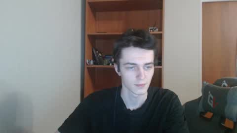 traqqq online show from 10/25/25, 08:03