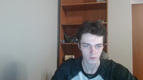 traqqq online show from 11/01/25, 09:39