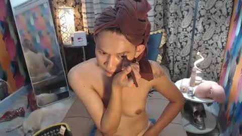 Snapshot of xtspetitehugecock chatting on 02/23/25, 08:06 xtspetitehugecock online show from 02/23/25, 08:06