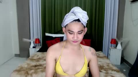 xtspetitehugecock online show from 04/11/26, 05:01