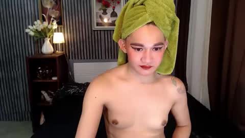 xtspetitehugecock online show from 05/06/26, 06:41