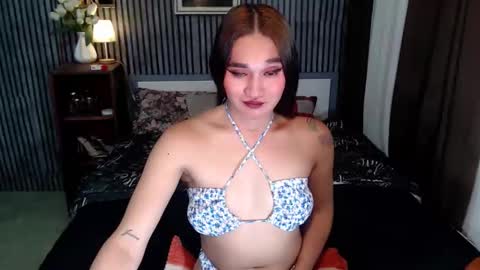 xtspetitehugecock online show from 05/16/26, 03:33