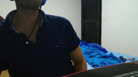 xuyeeg online show from 02/09/25, 08:22