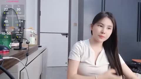 Snapshot of xuyihan chatting on 02/14/26, 06:32 xuyihan online show from 02/14/26, 06:32