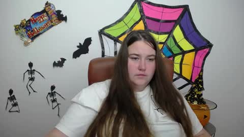 xx daniella xx online show from 10/23/25, 06:45