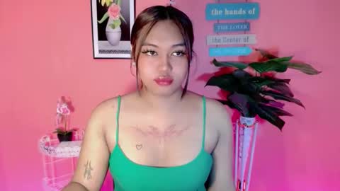 Snapshot of xxapplebabexx chatting on 09/09/25, 12:26 xxapplebabexx online show from 09/09/25, 12:26