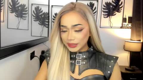 xxasian_goddessxx online show from 05/13/26, 03:42