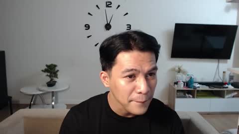 Snapshot of xxasianexploderxx chatting on 12/30/24, 07:00 Sam online show from 12/30/24, 07:00