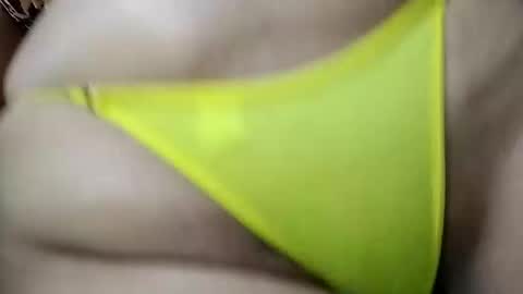 Snapshot of xxdlunafreak chatting on 01/21/25, 08:19 xxdlunafreak online show from 01/21/25, 08:19