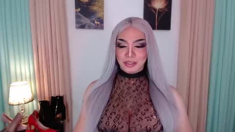xxeroticdhaliaxx online show from 11/04/25, 12:10