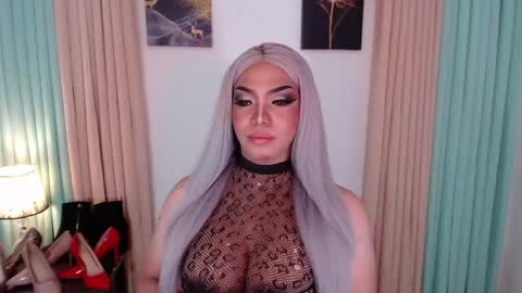 xxeroticdhaliaxx online show from 12/04/25, 02:10