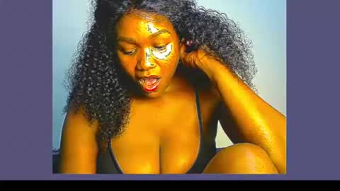 Snapshot of xxfleurlove chatting on 12/02/24, 07:05 xxfleurlove online show from 12/02/24, 07:05