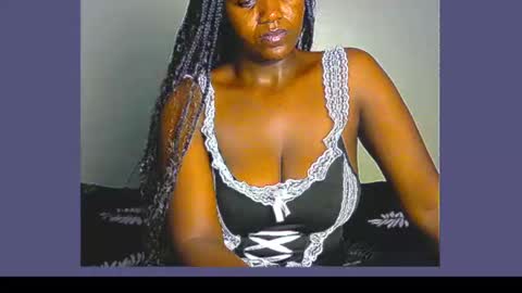 Snapshot of xxfleurlove chatting on 12/19/24, 12:01 xxfleurlove online show from 12/19/24, 12:01