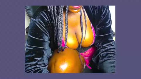 Snapshot of xxfleurlove chatting on 01/04/25, 06:30 xxfleurlove online show from 01/04/25, 06:30