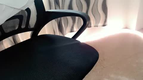 Loyd online show from 03/31/26, 12:34