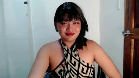 Snapshot of xxhotloyd_cummerx chatting on 05/02/26, 08:36 Loyd online show from 05/02/26, 08:36
