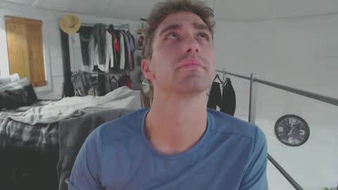 Snapshot of xxivantheterriblexx chatting on 12/03/24, 12:57 Ivan online show from 12/03/24, 12:57