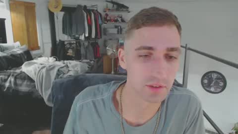 Snapshot of xxivantheterriblexx chatting on 12/05/24, 03:04 Ivan online show from 12/05/24, 03:04