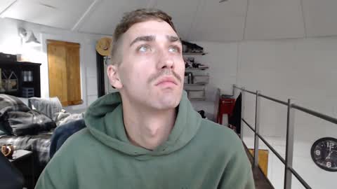 Snapshot of xxivantheterriblexx chatting on 12/18/24, 11:08 Ivan online show from 12/18/24, 11:08