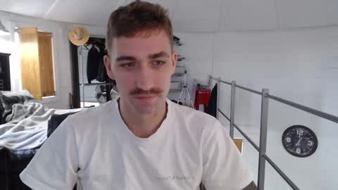 Snapshot of xxivantheterriblexx chatting on 12/26/24, 07:38 Ivan online show from 12/26/24, 07:38