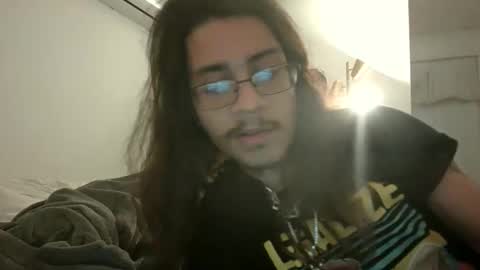 Snapshot of xxjasoneecxx chatting on 01/17/25, 04:49 XxJasoneecxX online show from 01/17/25, 04:49