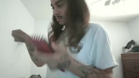 Snapshot of xxjasoneecxx chatting on 01/20/25, 10:40 XxJasoneecxX online show from 01/20/25, 10:40
